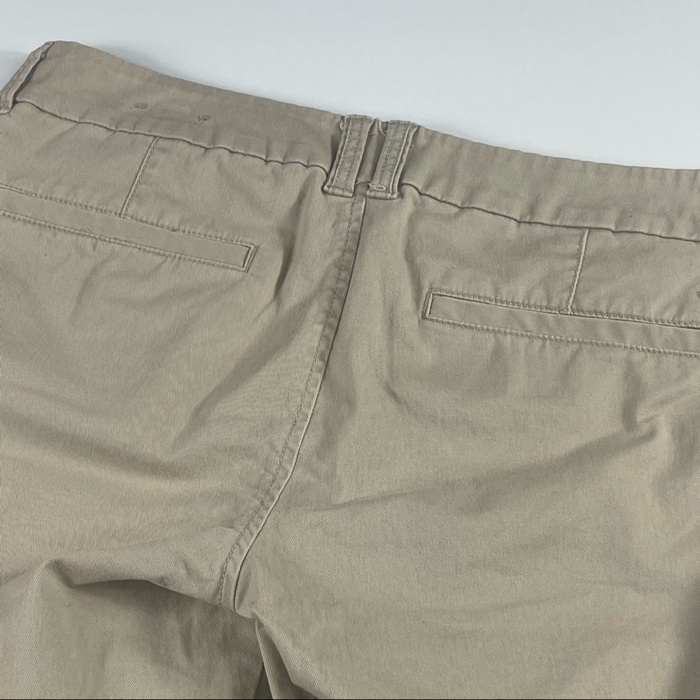 American Eagle Khaki Bermuda Stretch Shorts - Picture 9 of 10